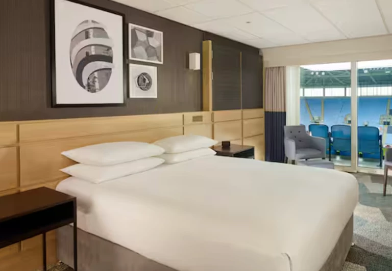 Hotels at Cold Comfort